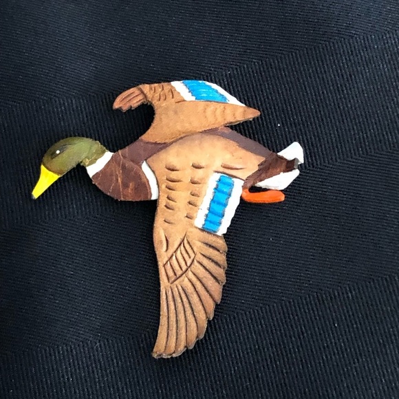 Vtg Tooled Leather Mallard Duck Brooch - Picture 12 of 12